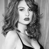 julyahrose